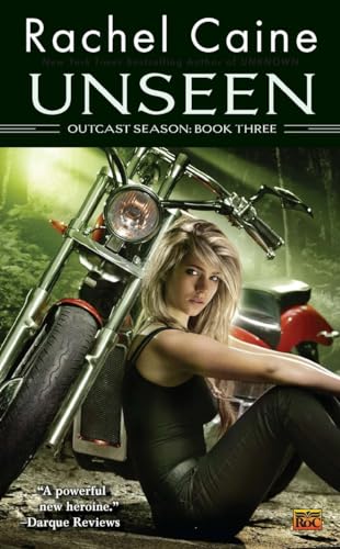 Unseen: Outcast Season: Book Three: 3