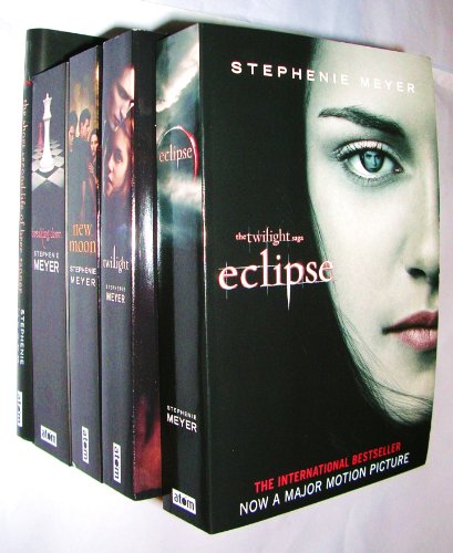 Twilight Saga Collection, 5 Book set: Twilight, New Moon, Eclipse (film tie i...