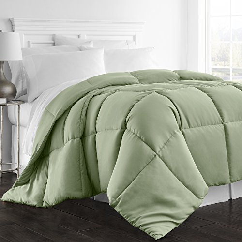 Beckham Hotel Collection 1300 Serie – Ganzjahresdecke – luxuriöse Gänsedaunen-Alternative – hypoallergen – Full/Queen – Salbei