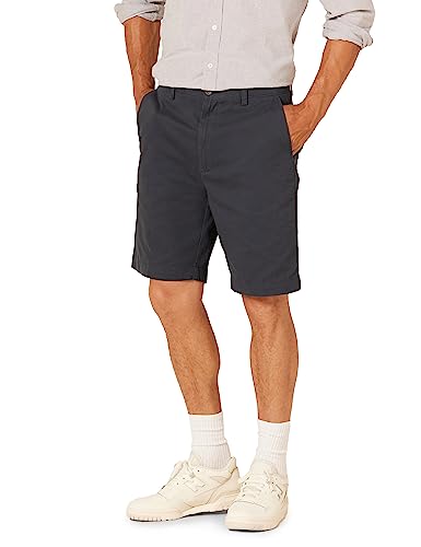 Amazon Essentials Herren Klassisch Geschnittene Chinoshorts, 23 cm, Dunkles Marineblau, 32W