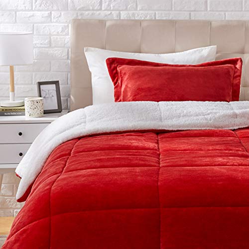AmazonBasics Micromink Sherpa Comforter Set - Twin, Red
