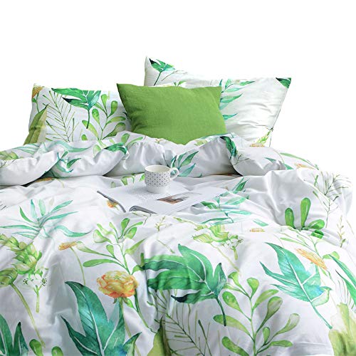 Wake In Cloud - Floral Comforter Set, 100% Cotton Fabric with Soft Microfiber Fill Bedding, Botanical Flowers and Green Tree Leaves Pattern Printed on White (3pcs, King Size)