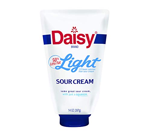 Daisy Light Squeeze Sour Cream, 14 Ounce